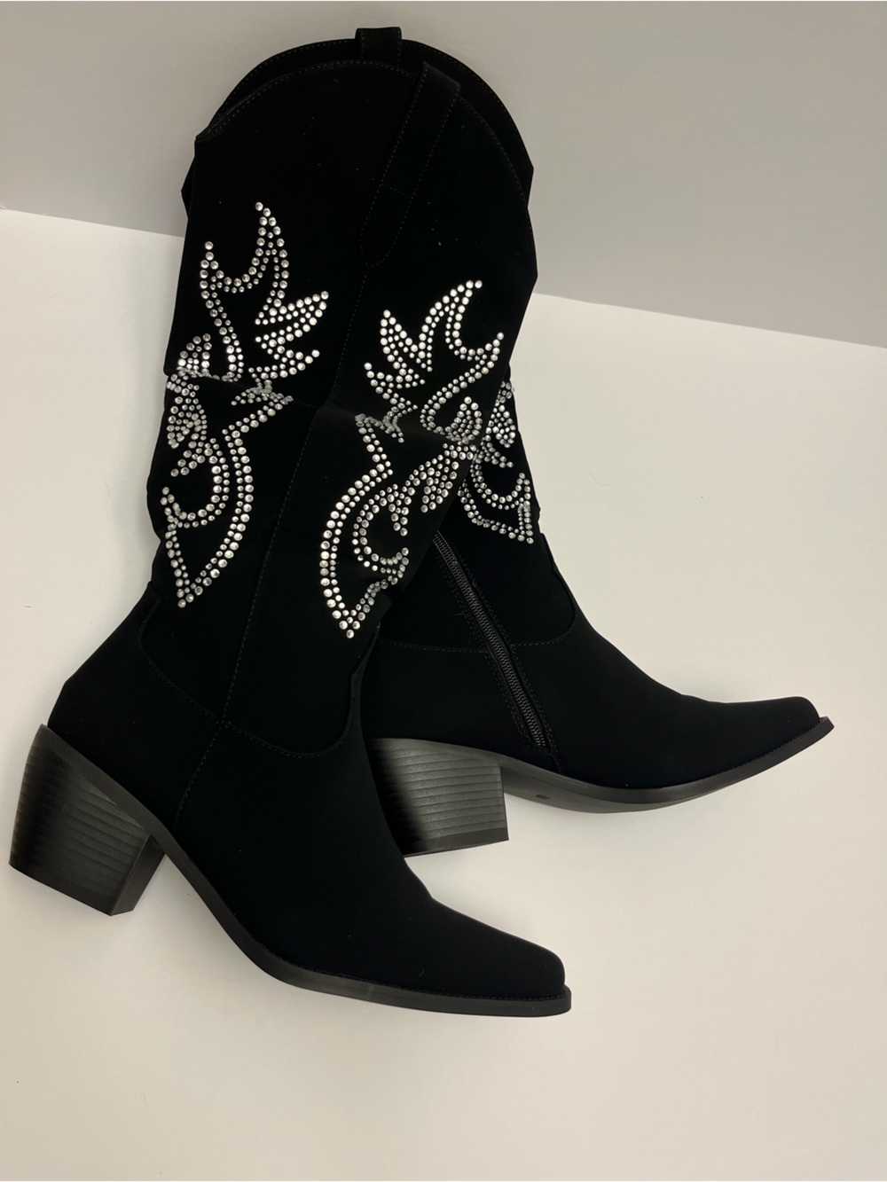 NWT ⚜️🖤⚜️ Western Cowboy Boots with Rhinestone Embroidery - Picture 5 of 14